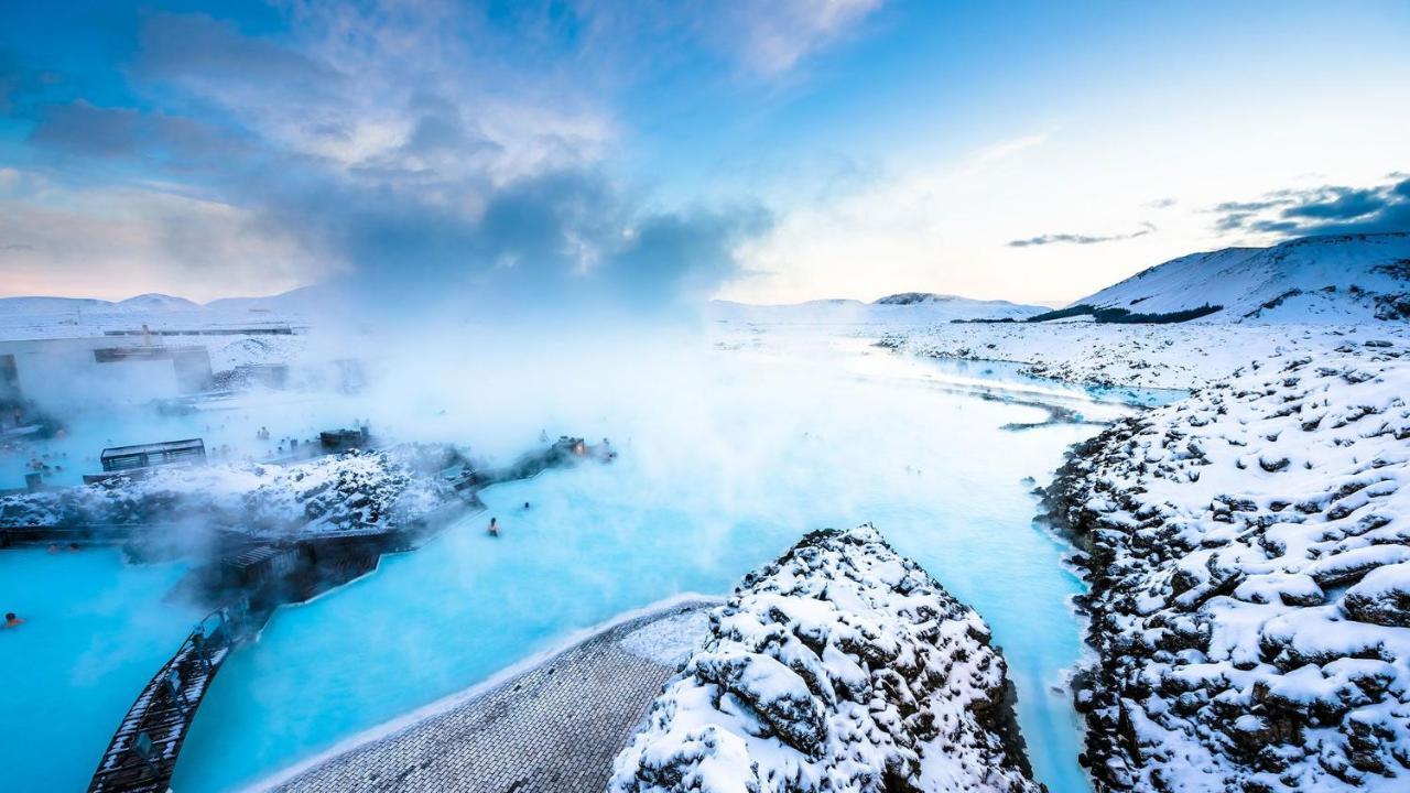 Nupan Deluxe Hotel Keflavík Eksteriør billede