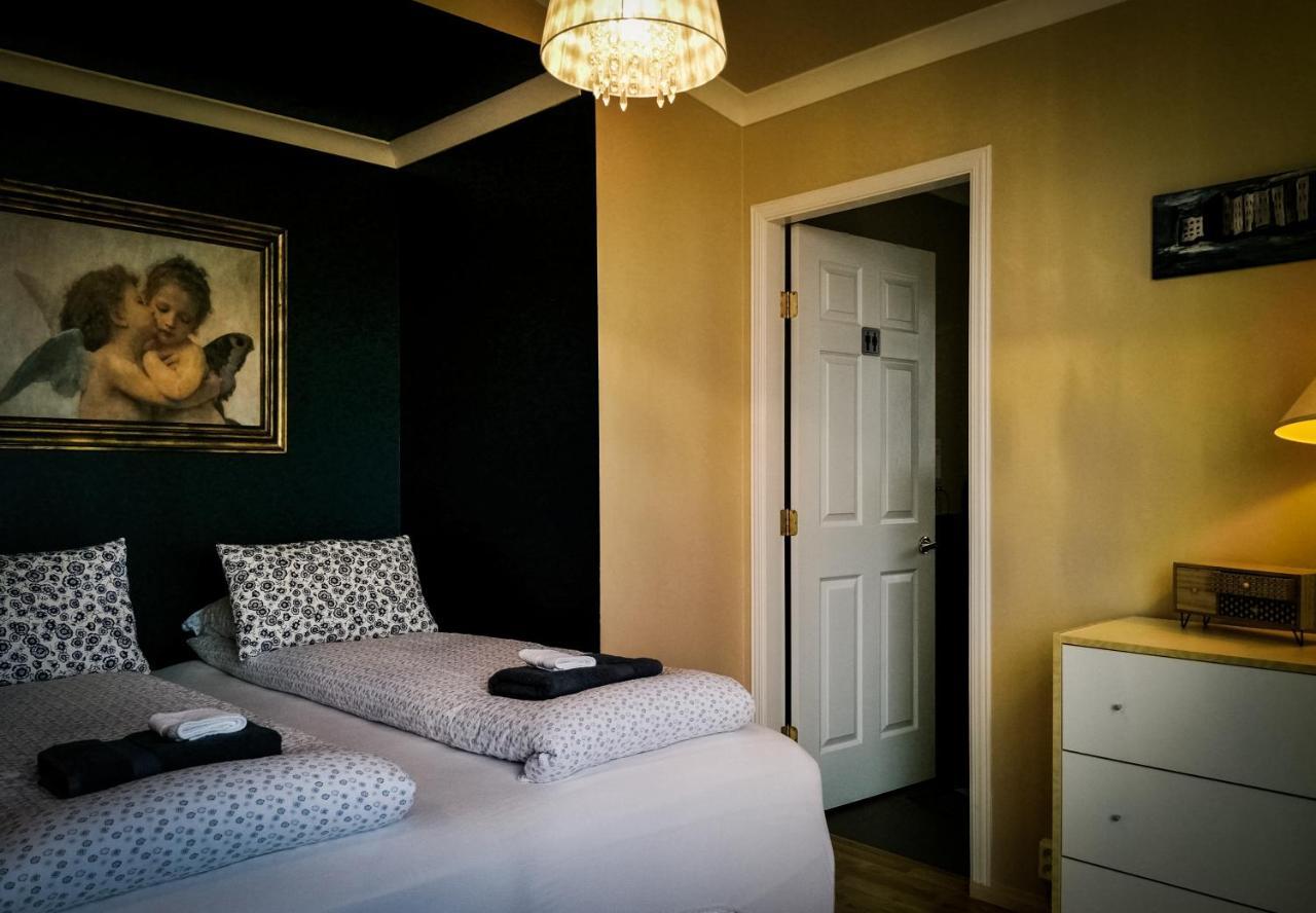 Nupan Deluxe Hotel Keflavík Eksteriør billede