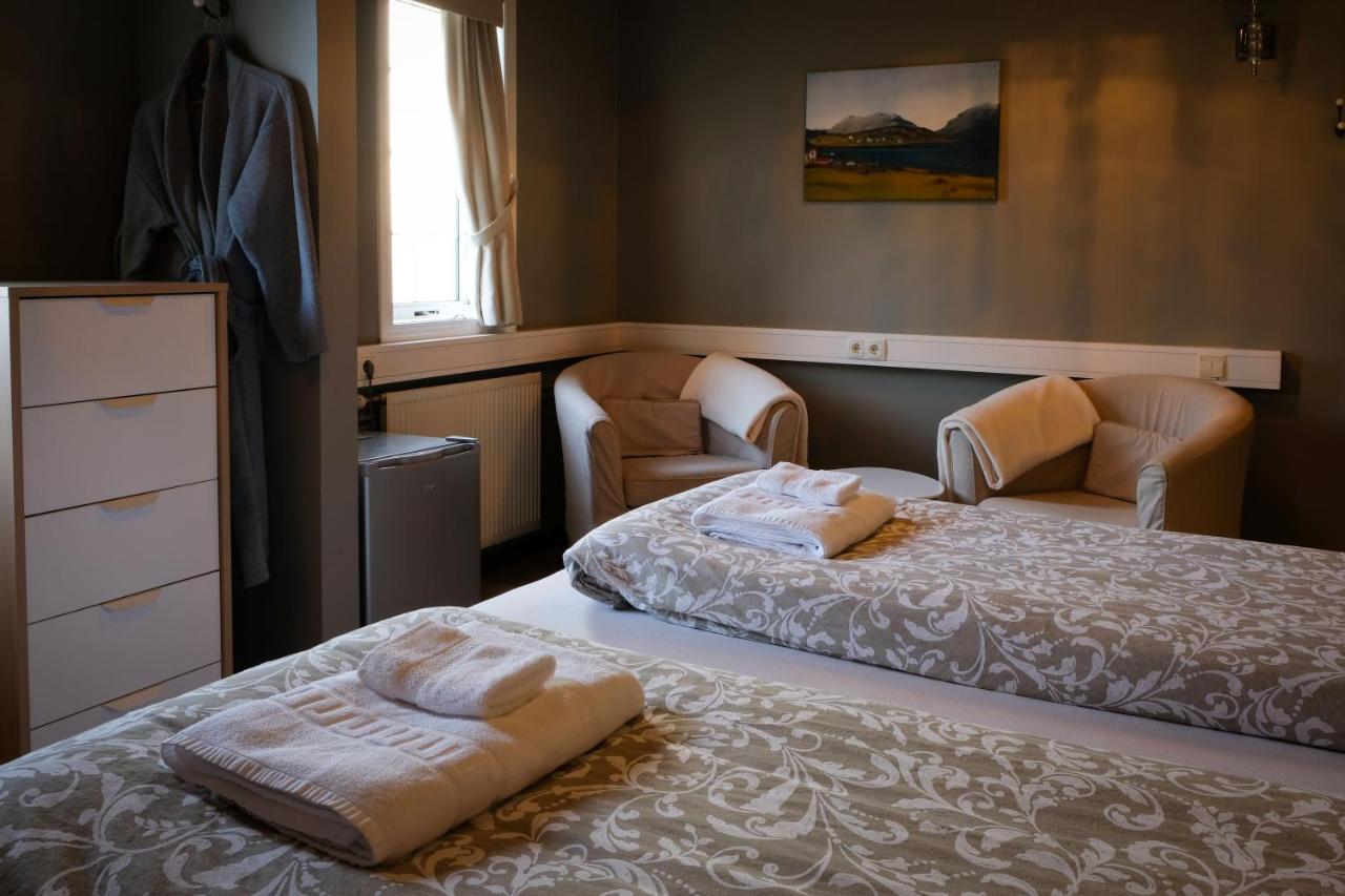 Nupan Deluxe Hotel Keflavík Eksteriør billede