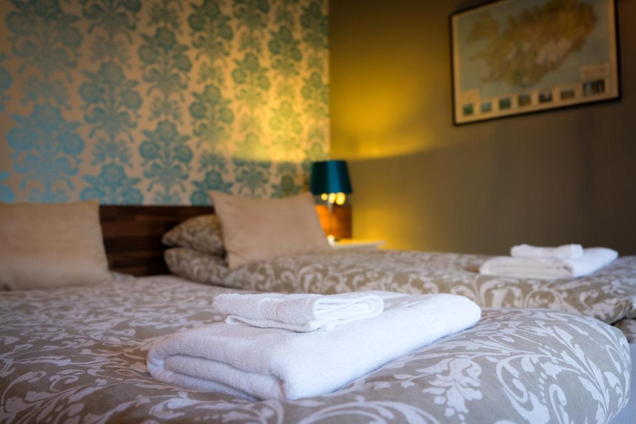Nupan Deluxe Hotel Keflavík Eksteriør billede