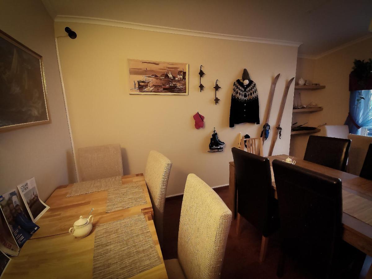 Nupan Deluxe Hotel Keflavík Eksteriør billede